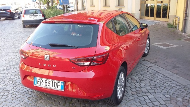 SEAT Leon 1.2 TSI 105 CV 5p. Style Immagine 2