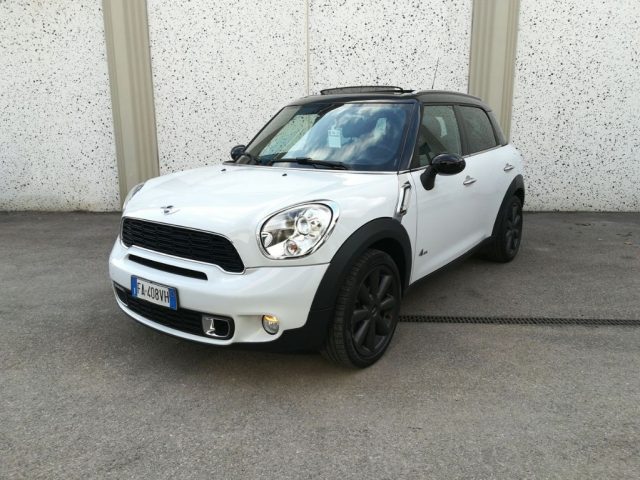 MINI Countryman Cooper D Count. ALL4 -Autom.-Tetto Panoram.-Navig. Immagine 0