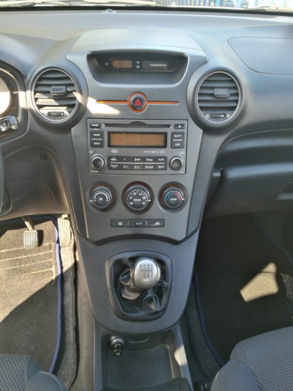 KIA Carens CRDi Class Sensori Parking Posteriori - 10