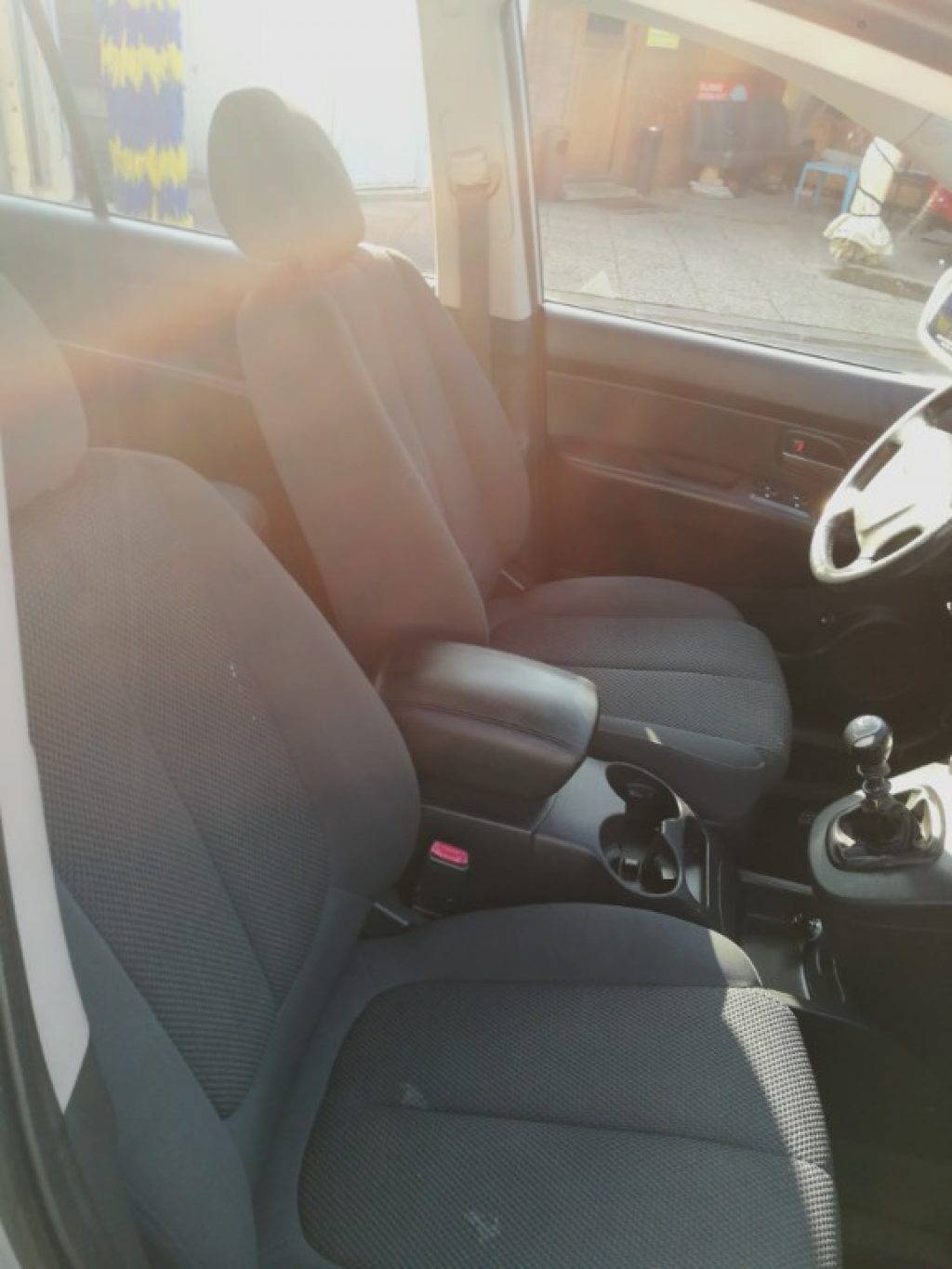 KIA Carens CRDi Class Sensori Parking Posteriori - 12