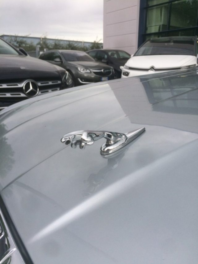 Jaguar XJ6  benzina - dettaglio 2