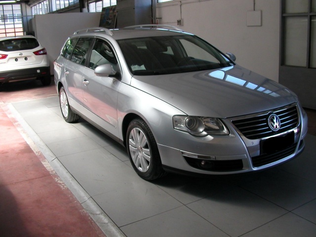 volkswagen passat 2.0 16v tdi var. highline anno 2008