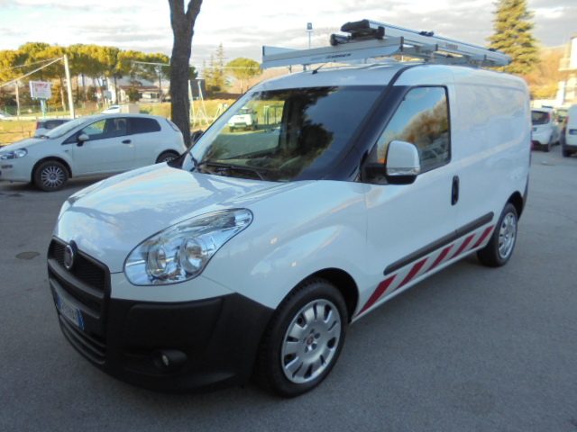 fiat doblo doblò 1.4 t-jet natural power pc-tn sx attrezzato anno 2014