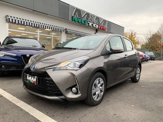 toyota yaris 1.5 hybrid 5 porte business - occasione anno 2019