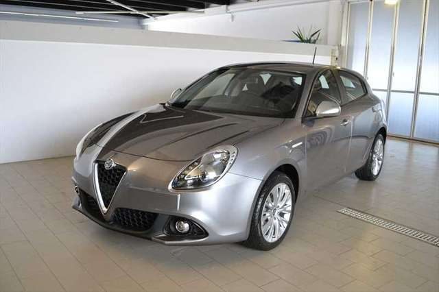 alfa romeo giulietta 1.6 jtdm 120 cv super - perfetta! anno 2019