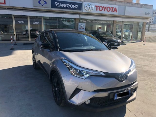 toyota c-hr 1.8 hybrid e-cvt style anno 2017