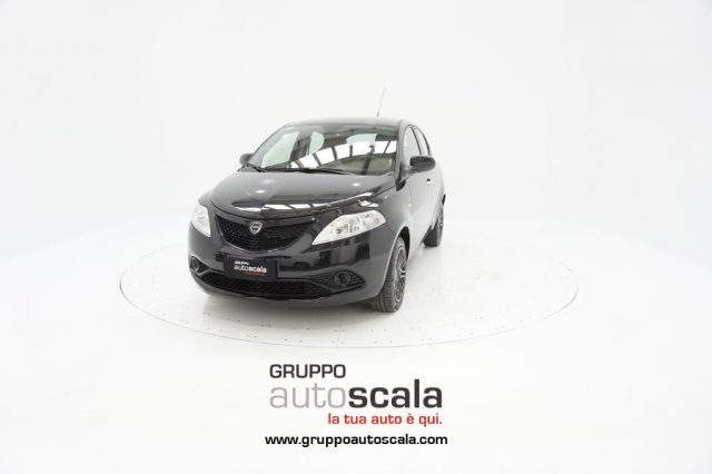 lancia ypsilon 1.2 69cv 5 porte s&s gold gpl landi renzo anno 2019