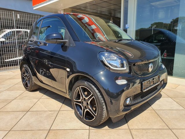 smart fortwo smart fortwo prime navi sport pack led panorama anno 2016