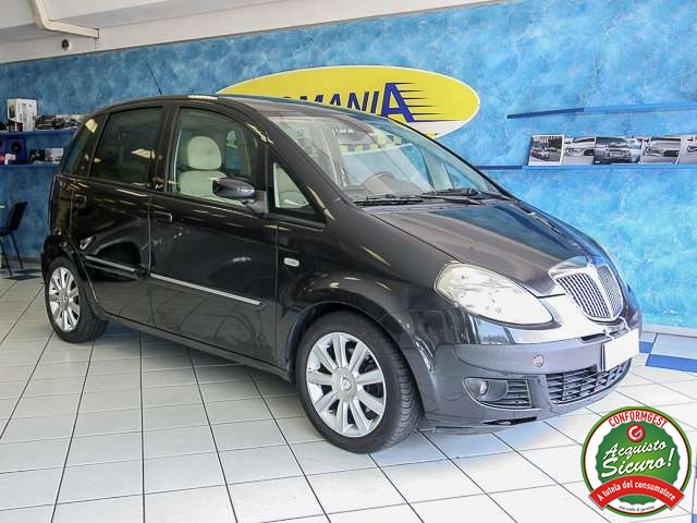 lancia musa 1.9 multijet oro - tetto panor. - interni pelle anno 2005