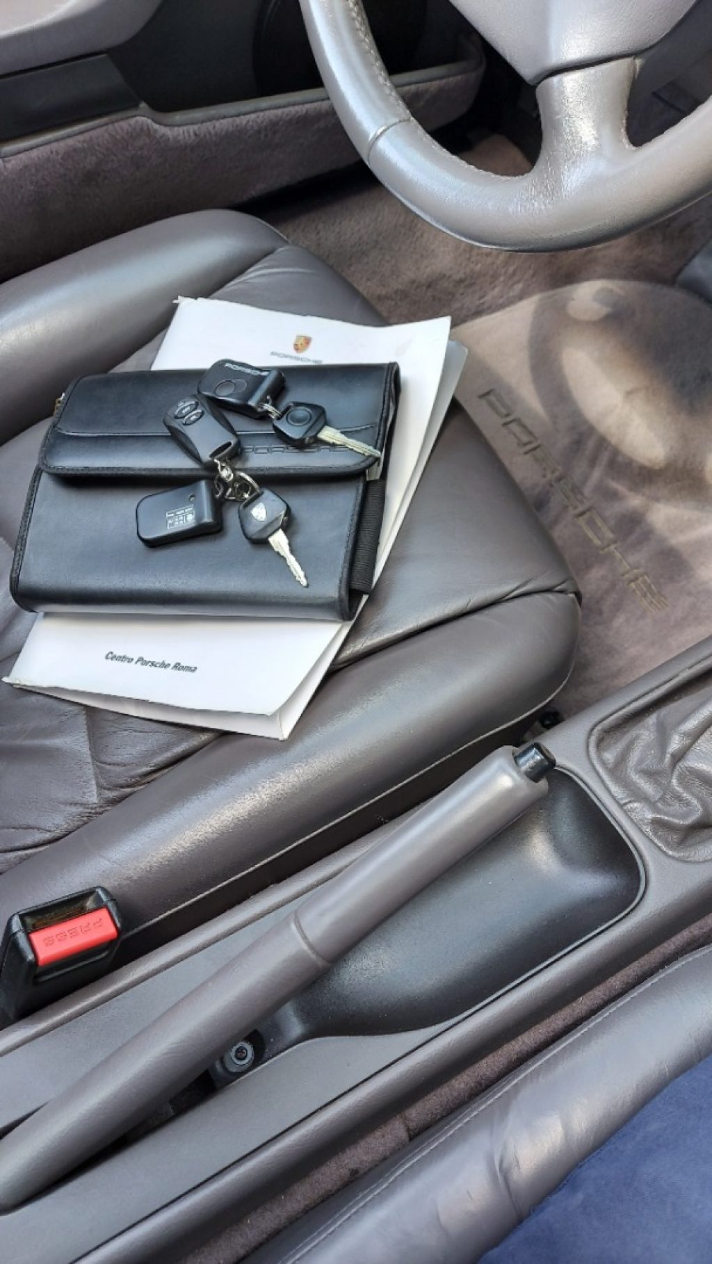 PORSCHE 993 Carrera 4 Coupé - Service Book Porsche - ASI - 22