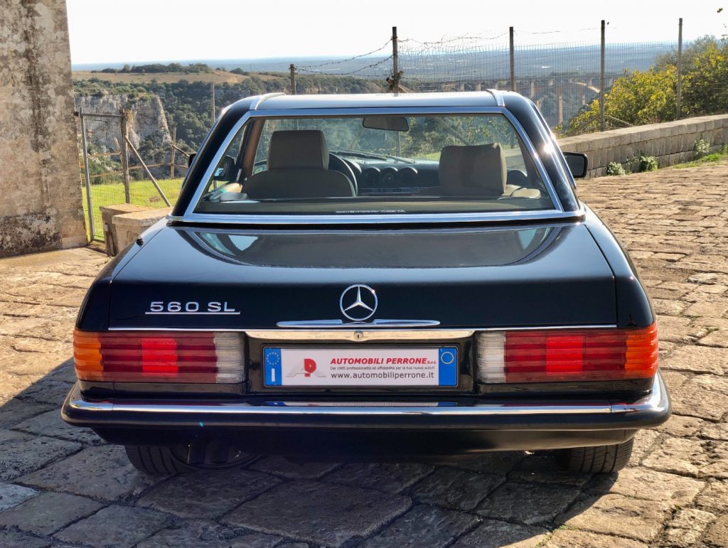 MERCEDES-BENZ SL 560 Interamente restaurata - 20