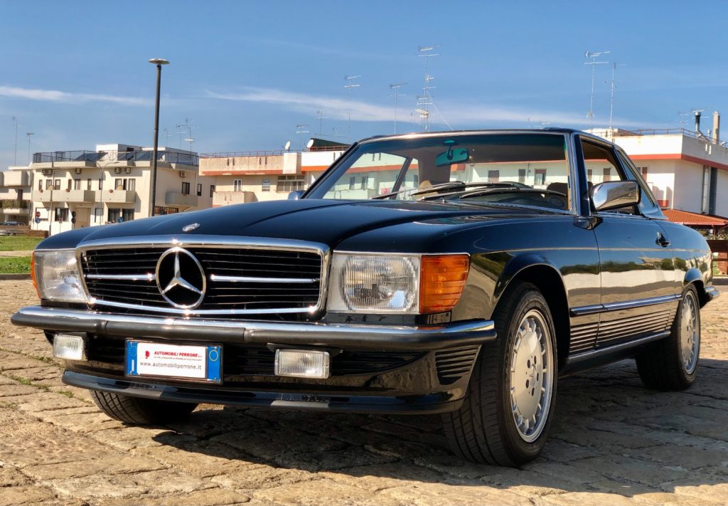MERCEDES-BENZ SL 560 Interamente restaurata - 24