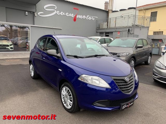 lancia ypsilon 1.2 69 cv 5 porte elefantino anno 2014