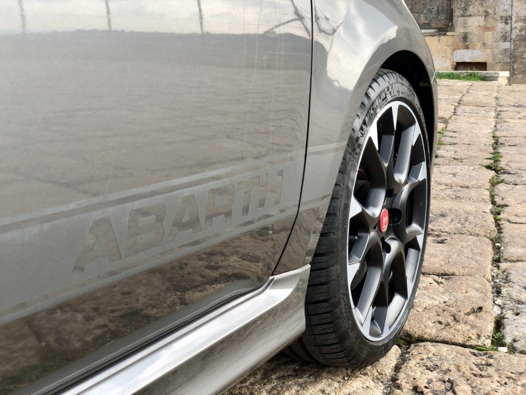 ABARTH 595 Competizione 1.4 Turbo T-Jet 180cv Competizione (Soli 10.000km) - ruote