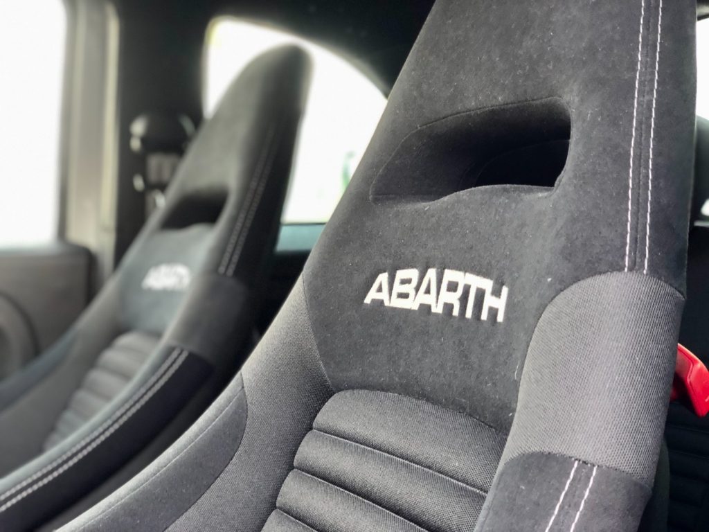 ABARTH 595 Competizione 1.4 Turbo T-Jet 180cv Competizione (Soli 10.000km) - abitacolo-anteriore