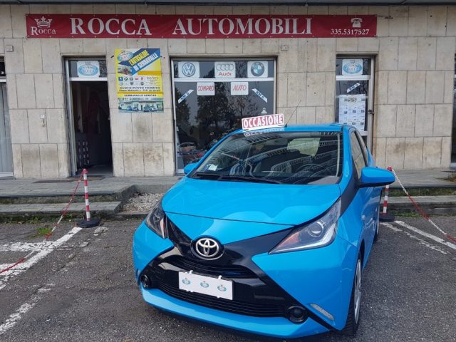 toyota aygo 1.0 vvt-i 69 cv 5 porte x-play mmt anno 2016