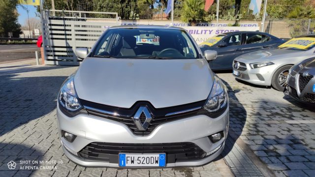 renault clio dci 8v 90 cv 5 porte live navigatore anno 2019