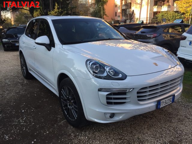 porsche cayenne 3.0 diesel platinum edit. tetto-navi-iva espsota anno 2016