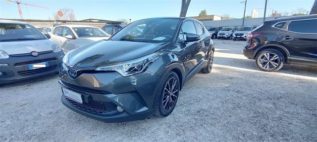 toyota c-hr 1.8 hybrid e-cvt style .. anno 2018