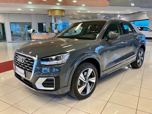 audi q2 35 tdi s tronic admired navig, radar,bixeno, full anno 2020