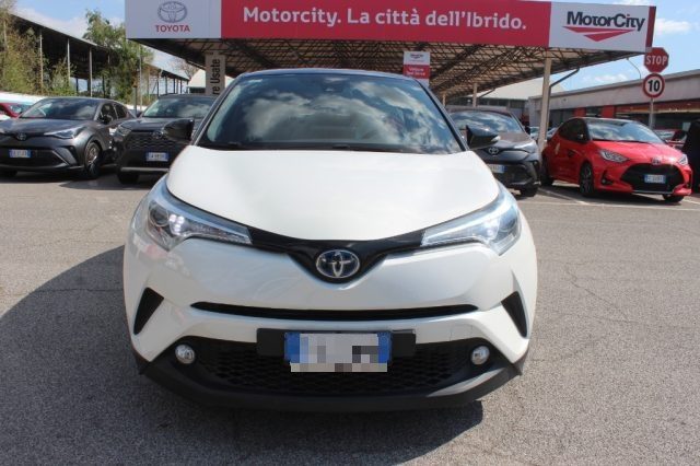 toyota c-hr 1.8 hybrid e-cvt style anno 2017