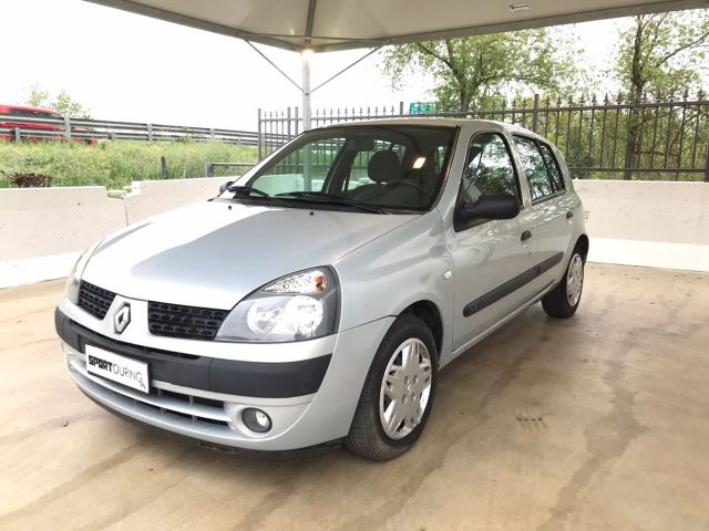 renault clio 1.2 cat 5 porte unico proprietario anno 2004