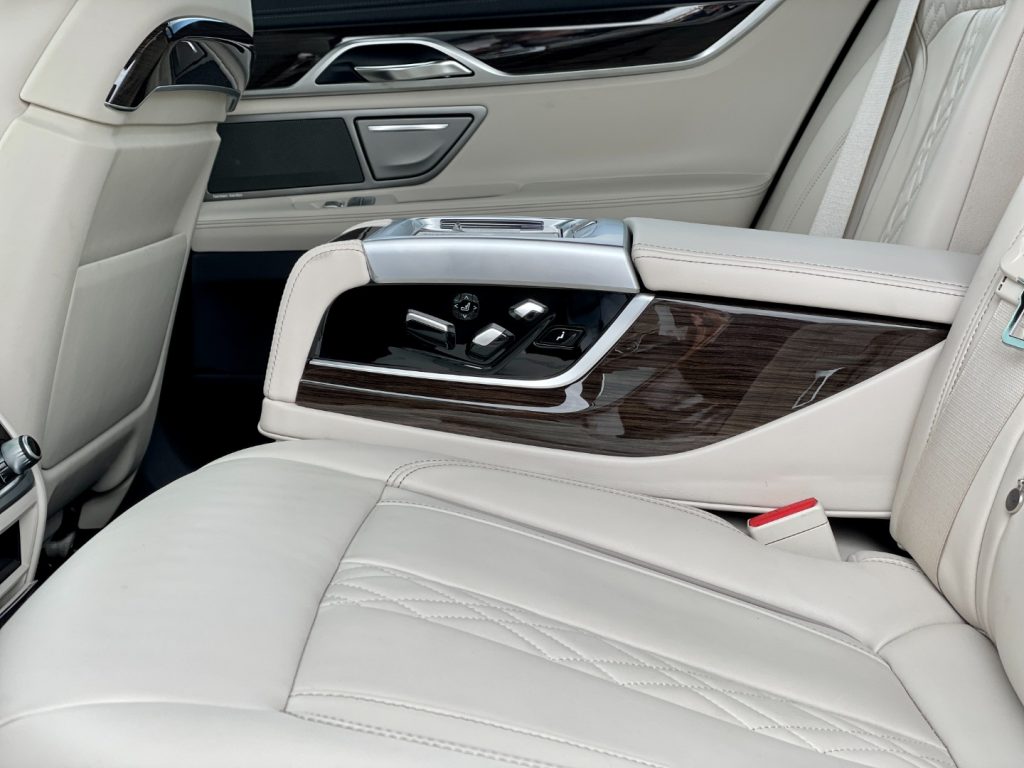 BMW 730 d 265cv XDrive Eccelsa (Tetto/ParkAss./Navi/Retro) - 27