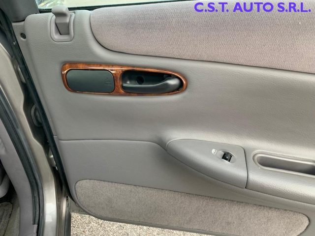 Chrysler Vision  benzina - dettaglio 12