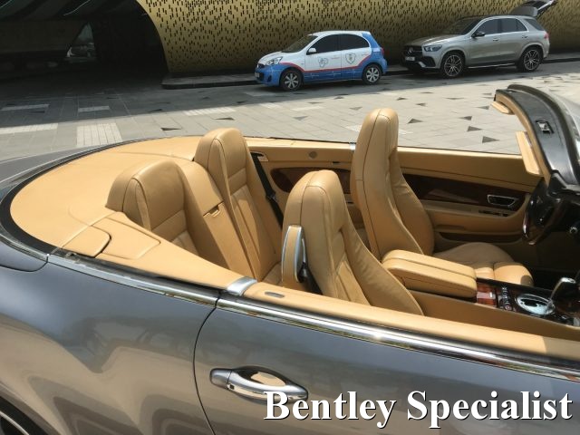 Immagine di BENTLEY Continental GTC W12 4×4 560 Cv Cabriolet Aut. Mulliner Edition