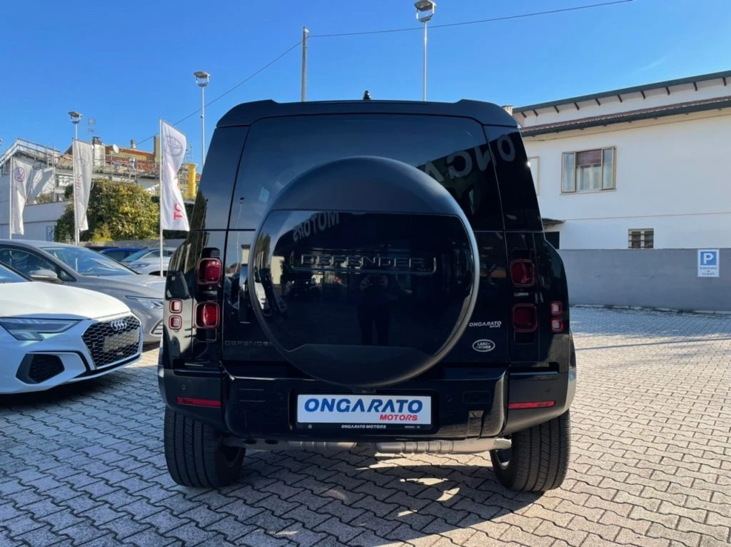 LAND ROVER Defender 110 3.0D I6 250 CV AWD Auto X-Dynamic HSE 7 POSTI - 5