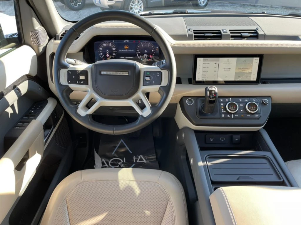 LAND ROVER Defender 110 3.0D I6 250 CV AWD Auto X-Dynamic HSE 7 POSTI - 8