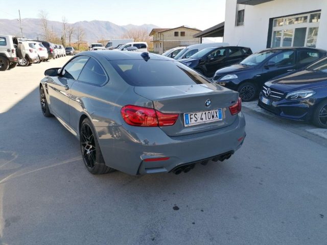 BMW M4 M4 competition TOO MUCH CELLECTION  450 CV