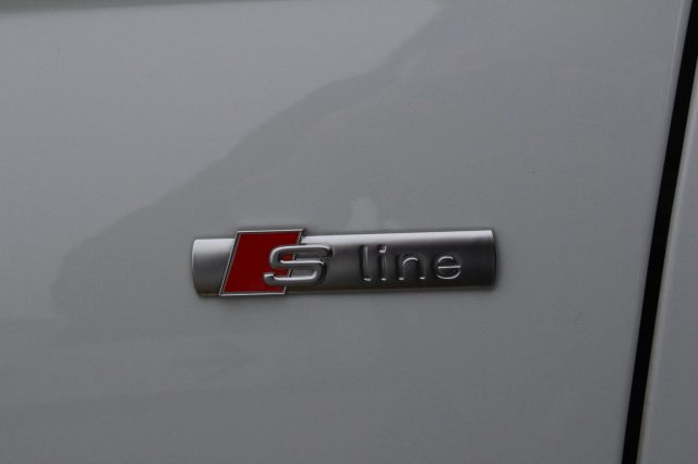 Immagine di AUDI A6 Avant 2.0TDI 190CV Ul S tronic Business Plus SLINE