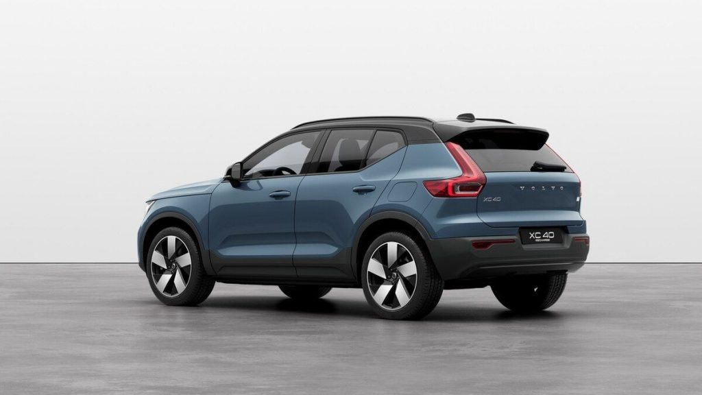 Auto nuova VOLVO XC40 Recharge Plus Twin Motor MY23