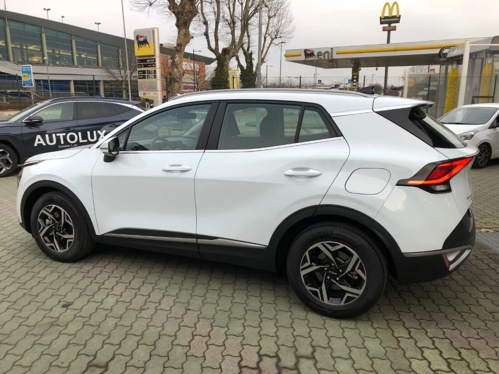KIA Sportage 1.6 TGDi MHEV 150Cv Business - 7