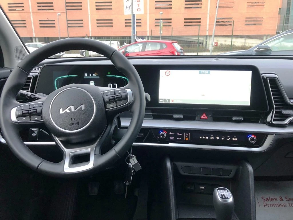 KIA Sportage 1.6 TGDi MHEV 150Cv Business - 9