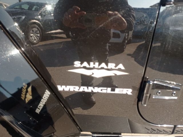 JEEP Wrangler 2.8 CRD DPF Sahara Auto