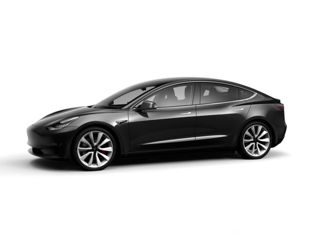 Tesla Model Y Noleggio Lungo Termine.