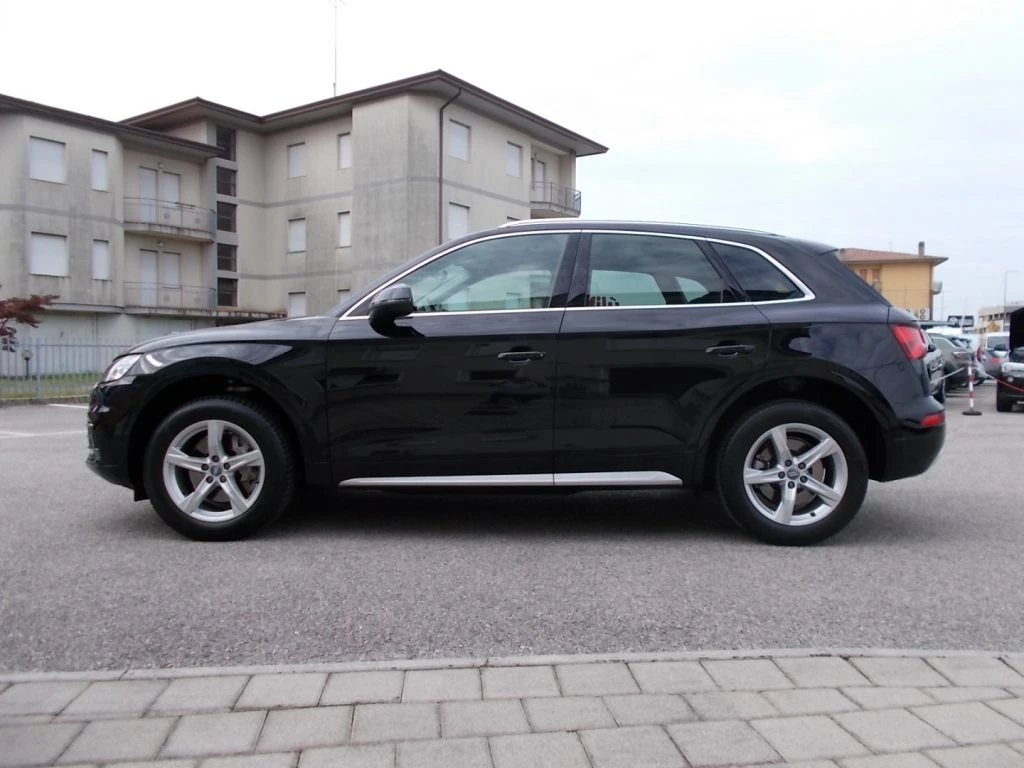 AUDI Q5 2.0 35 TDI 163 CV quattro S tronic Business Sport - 8