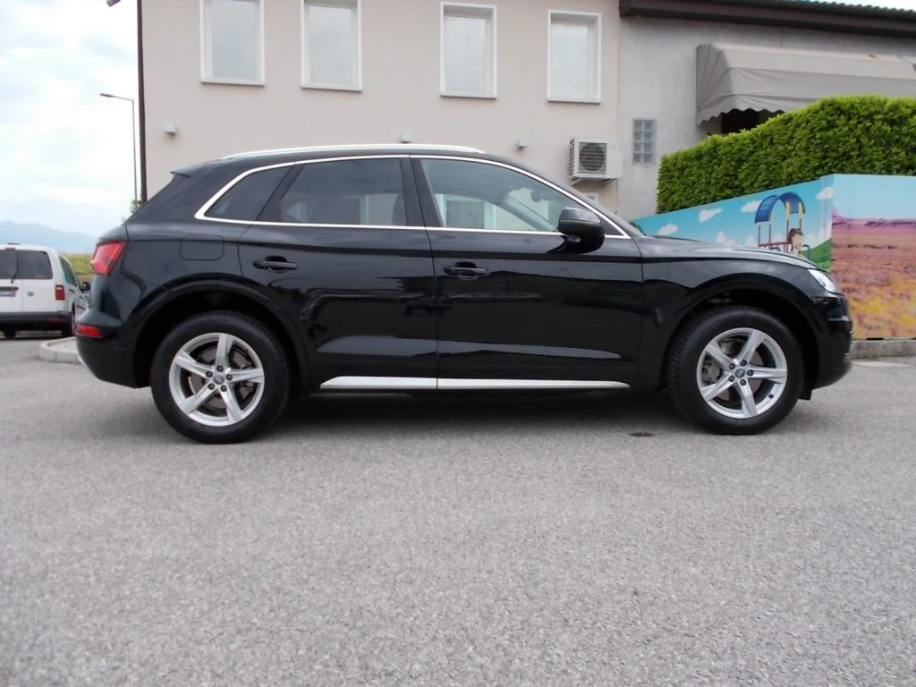 AUDI Q5 2.0 35 TDI 163 CV quattro S tronic Business Sport - 3