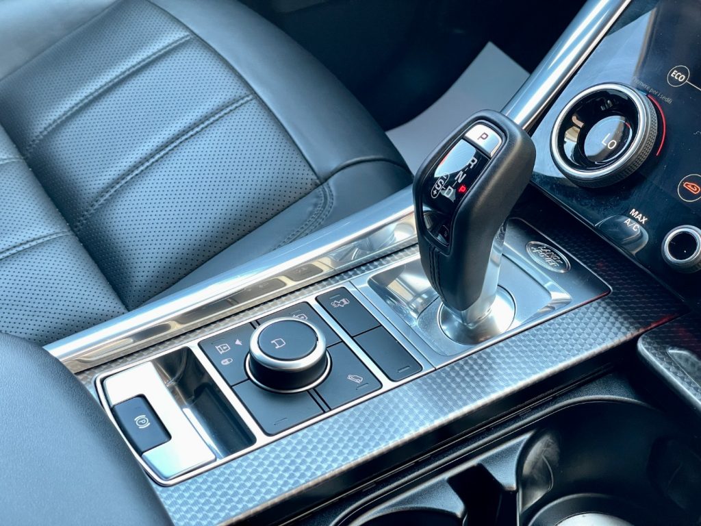 LAND ROVER Range Rover Sport 3.0D l6 249cv HSE Dynamic Stealth MY21 - 28