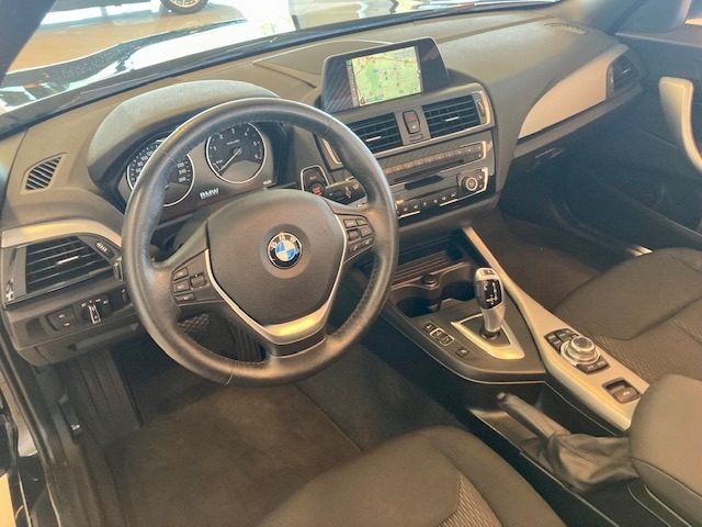 BMW 218 d Cabrio Advantage Automatica Navig IVA ESPOSTA