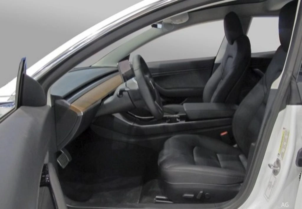 TESLA Model 3 Long Range Dual Motor Awd - 4