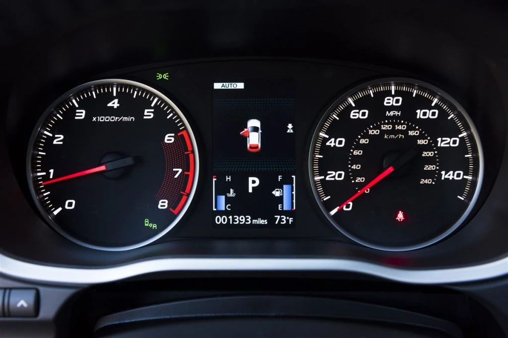 MITSUBISHI Eclipse Cross 2.4 Phev Instyle Sda Pack 0 S-awc - 6