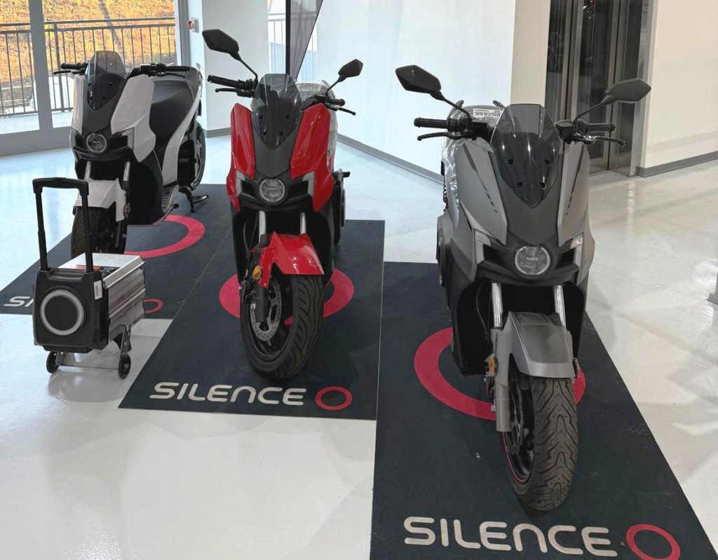 SILENCE S01 e-scooter 125 - 3