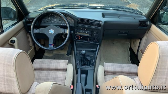 BMW 320 i Cabriolet