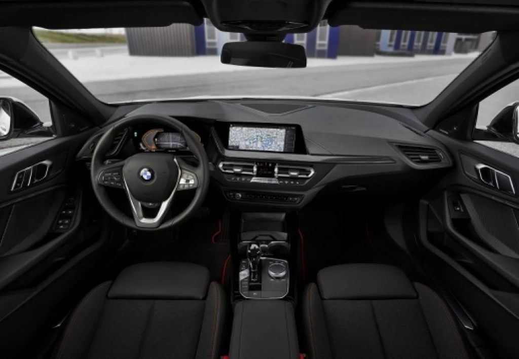 BMW 116 Serie 1 d Business Advantage Auto - 4