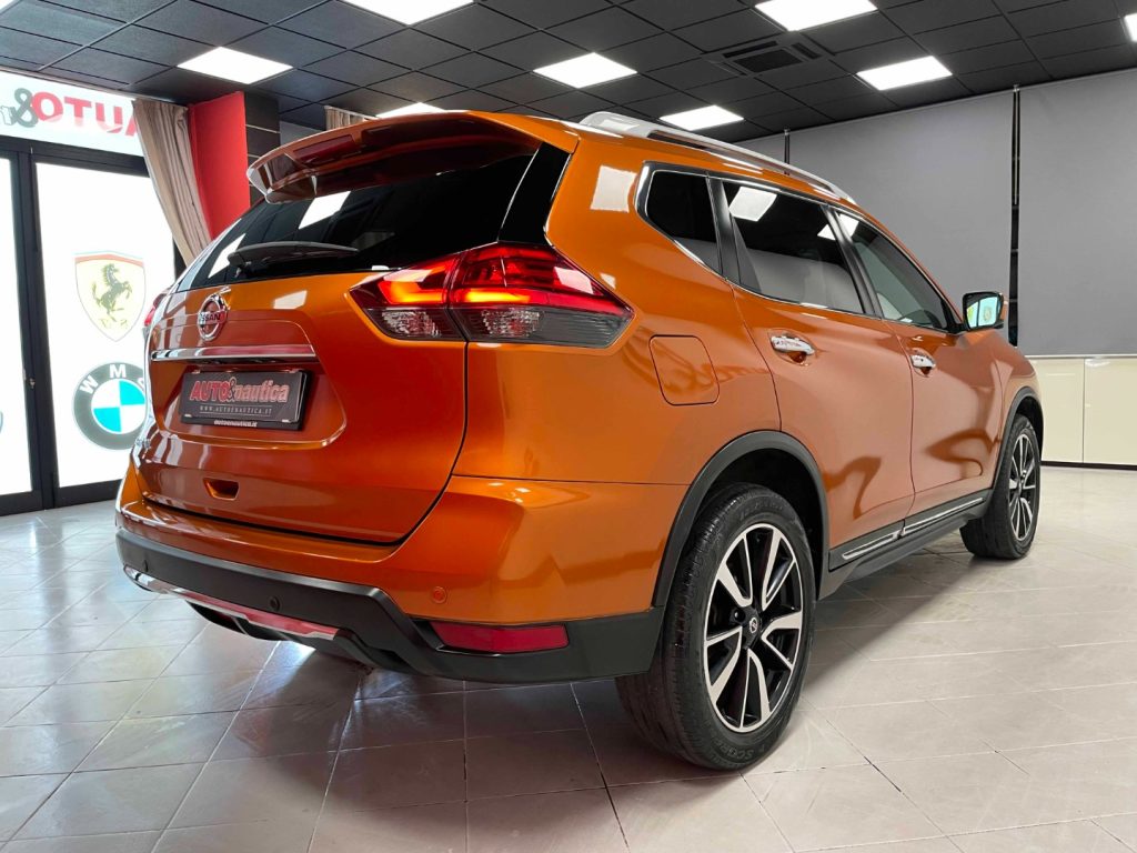 NISSAN X-Trail 2.0 DCI 4WD N-CONNECTA - 11