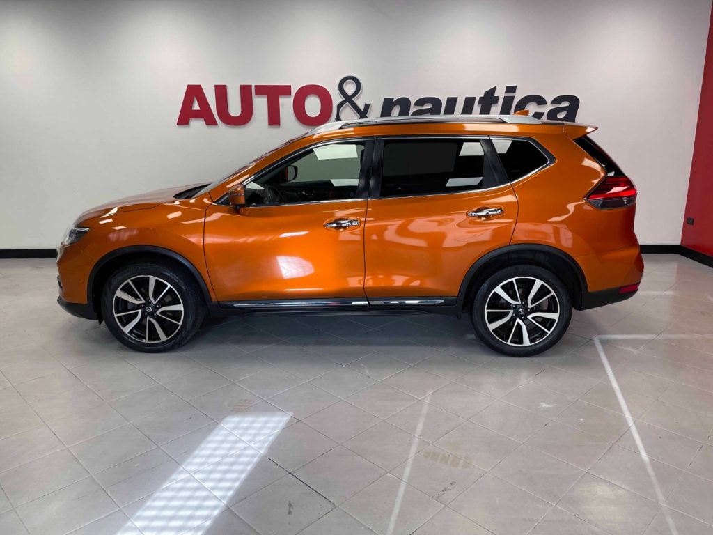 NISSAN X-Trail 2.0 DCI 4WD N-CONNECTA - 35