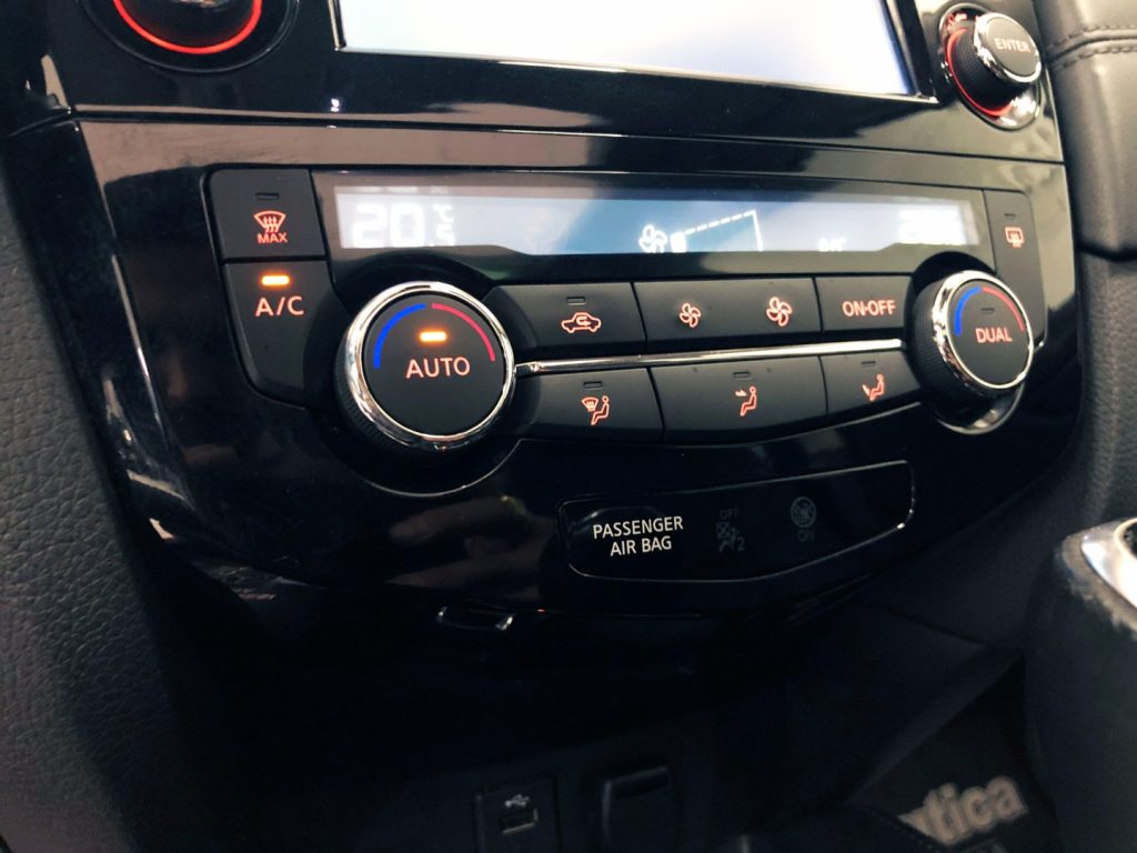 NISSAN X-Trail 2.0 DCI 4WD N-CONNECTA - 50